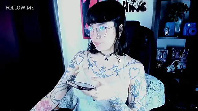 Demongirl6666 online show from 03/11/26, 08:20