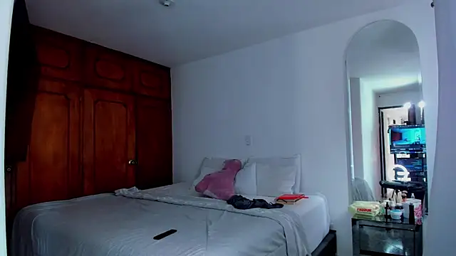 Jordyrodriiguez online show from 01/24/25, 07:49