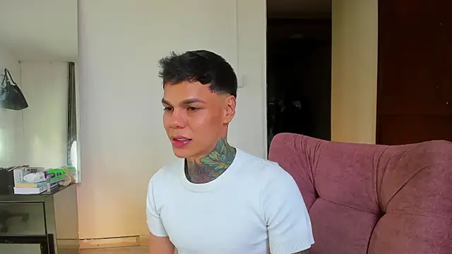 Jordyrodriiguez online show from 10/15/25, 09:37