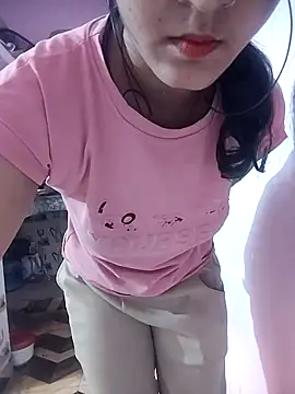 Snapshot of Bittu-rani chatting on 12/21/24, 10:17 Bittu-rani online show from 12/21/24, 10:17