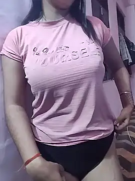 Snapshot of Bittu-rani chatting on 01/31/25, 04:58 Bittu-rani online show from 01/31/25, 04:58