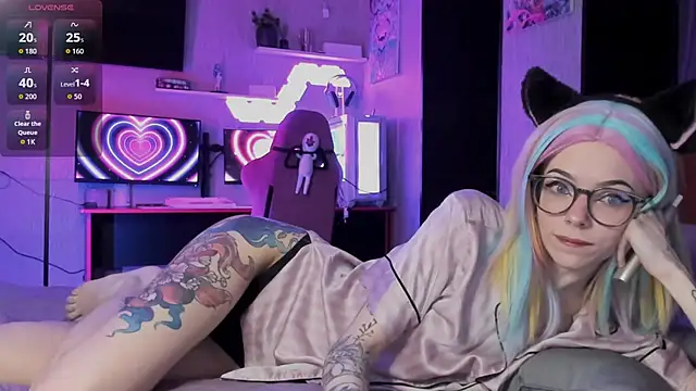 The love project online show from 10/23/25, 01:05