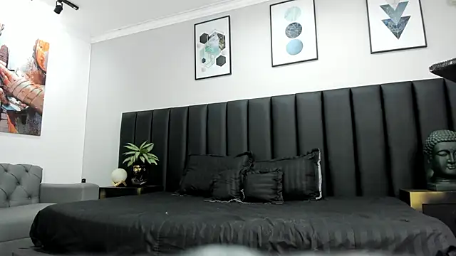 Snapshot of ANGEL_NICOLAS chatting on 01/16/25, 08:25 ANGEL NICOLAS online show from 01/16/25, 08:25