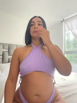 LauraCadwell online show from 04/21/26, 01:06