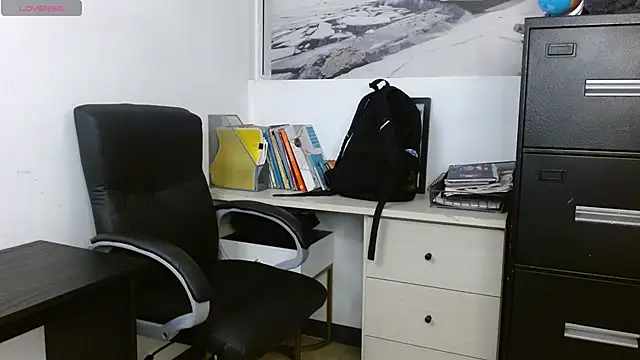 peyton golden1 online show from 11/20/25, 03:28