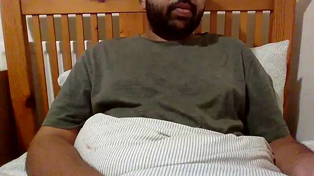 whoreboi98 online show from 04/19/26, 08:33