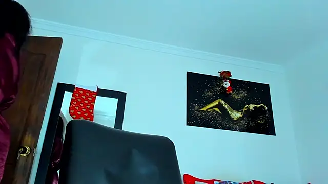 KimberlyBanks2 online show from 12/20/25, 01:07