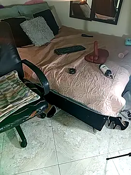 KimberlyBanks2 online show from 04/17/26, 10:13