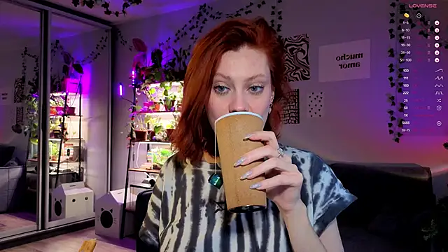 Snapshot of Your_Corvus chatting on 01/08/26, 11:01 Your Corvus online show from 01/08/26, 11:01