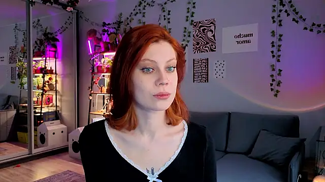 Snapshot of Your_Corvus chatting on 02/13/26, 08:10 Your Corvus online show from 02/13/26, 08:10