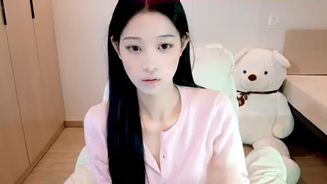 Xueb J online show from 09/19/25, 09:00