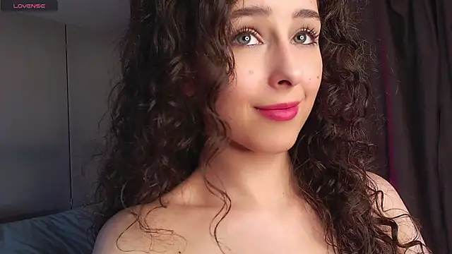 Snapshot of cosmosbaby chatting on 03/12/25, 05:17 cosmosbaby online show from 03/12/25, 05:17