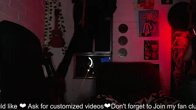 NEXT DOOR GIRL  online show from 01/31/25, 01:22