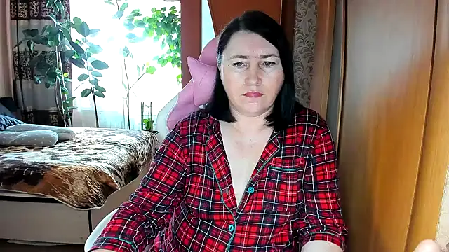 Snapshot of Tatyana51 chatting on 04/26/26, 04:43 Tatyana51 online show from 04/26/26, 04:43