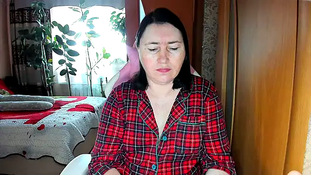 Snapshot of Tatyana51 chatting on 05/10/26, 04:06 Tatyana51 online show from 05/10/26, 04:06