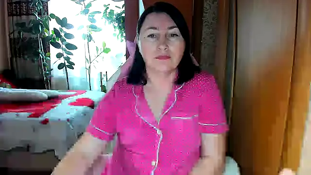Snapshot of Tatyana51 chatting on 05/12/26, 05:37 Tatyana51 online show from 05/12/26, 05:37