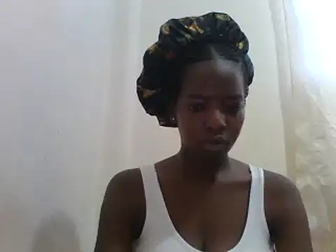 Snapshot of PRETTY-LIA chatting on 02/19/25, 03:16 PRETTY-LIA online show from 02/19/25, 03:16