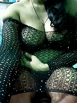 Snapshot of Savita_bhabhii chatting on 02/06/26, 10:51 Savita bhabhii online show from 02/06/26, 10:51