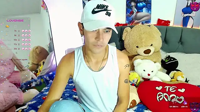 Snapshot of _snopyy_ chatting on 02/26/25, 08:00  snopyy  online show from 02/26/25, 08:00