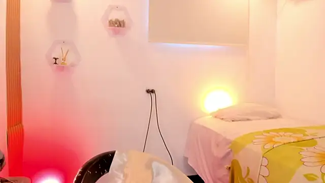 meganrossee69 online show from 04/26/26, 09:12