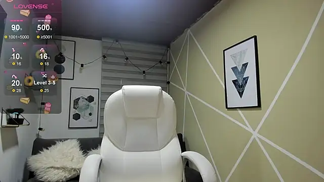 Enma  clark online show from 11/24/25, 04:12