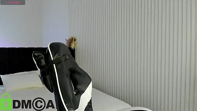 Snapshot of Vanessa_Walters chatting on 06/11/26, 03:04 Vanessa Walters online show from 06/11/26, 03:04