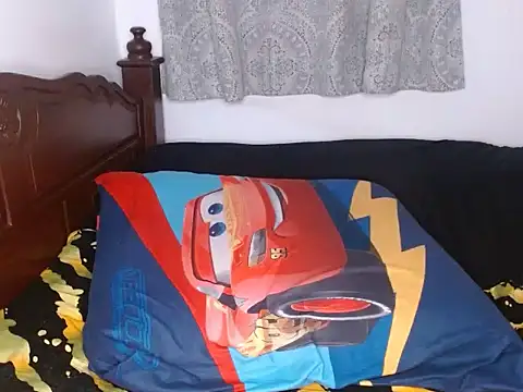 Snapshot of Mysticmariner chatting on 09/30/25, 10:31 Mysticmariner online show from 09/30/25, 10:31