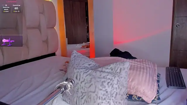 brendaruiz online show from 11/15/25, 11:51