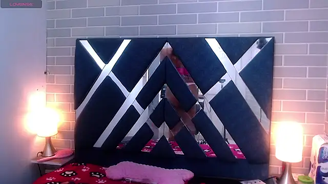 AndreaGil  online show from 01/25/25, 03:09