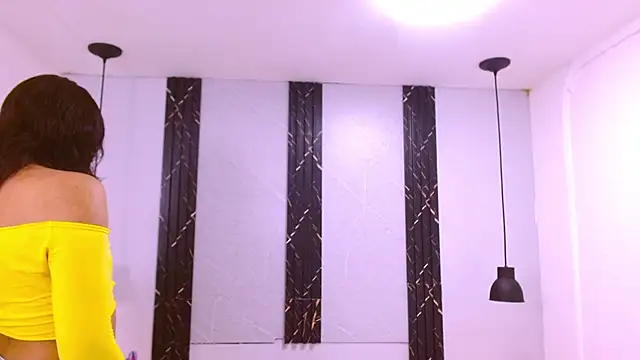 AndreaGil  online show from 03/05/26, 12:34