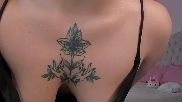 SweetJennaa online show from 10/22/25, 06:40