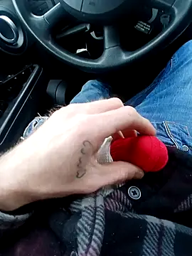 Snapshot of otterlover123 chatting on 02/04/25, 08:38 otterlover123 online show from 02/04/25, 08:38