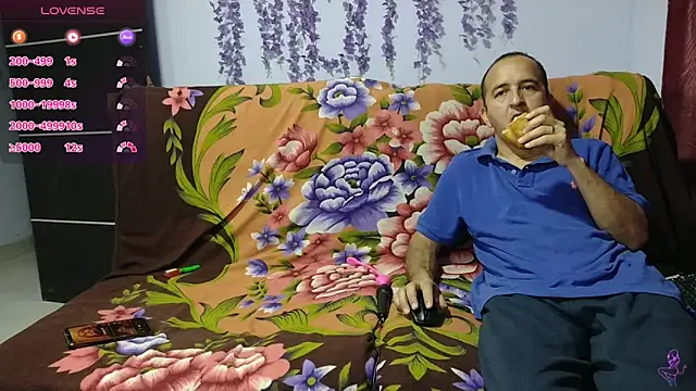 yazfore2 online show from 11/12/25, 12:22