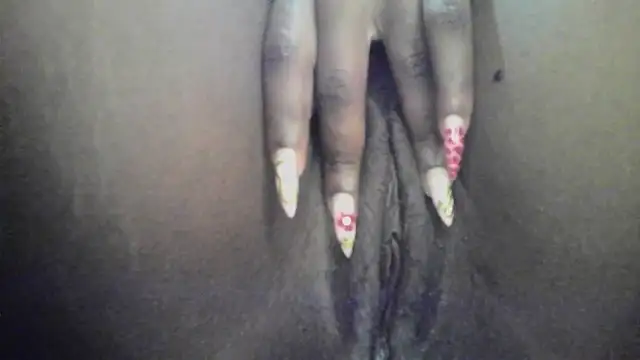 Snapshot of Hot_ebony30 chatting on 11/14/25, 06:34 Hot ebony30 online show from 11/14/25, 06:34