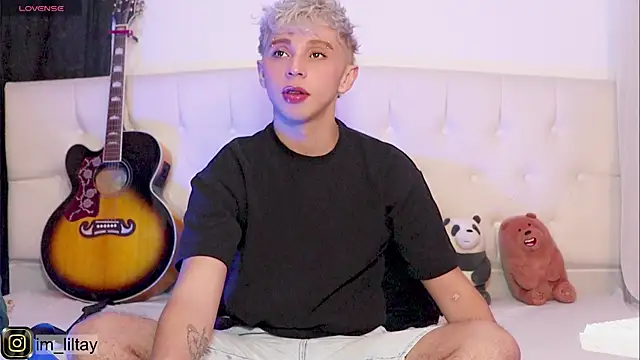 lil tay  online show from 01/11/25, 02:04