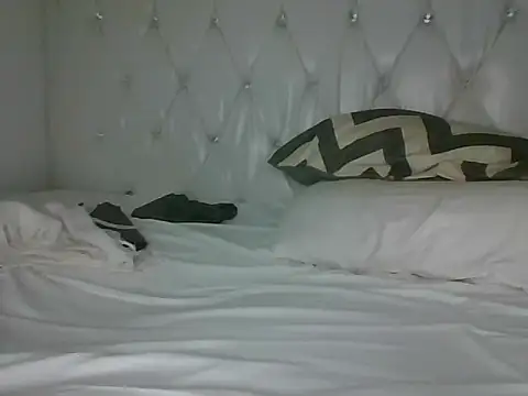 Snapshot of Candykitten chatting on 03/06/25, 11:20 Candykitten online show from 03/06/25, 11:20