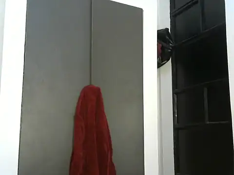 Snapshot of Candykitten chatting on 03/11/25, 03:45 Candykitten online show from 03/11/25, 03:45