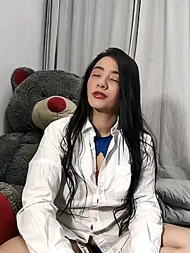 Snapshot of DashaFoxxx chatting on 02/06/25, 12:37 DashaFoxxx online show from 02/06/25, 12:37