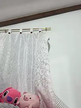 mia cooper 24 online show from 01/09/25, 09:47