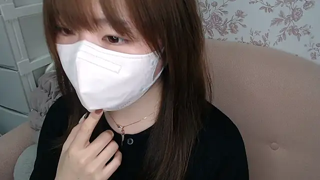 mei hosina online show from 02/13/26, 03:52