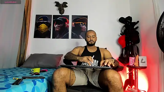 Snapshot of Hardboy_latin chatting on 05/20/26, 03:02 Hardboy latin online show from 05/20/26, 03:02