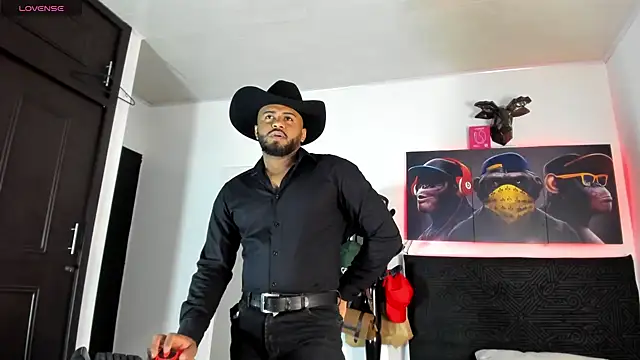 Snapshot of Hardboy_latin chatting on 08/10/26, 12:36 Hardboy latin online show from 08/10/26, 12:36