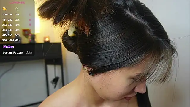 Snapshot of AlessiaVix chatting on 02/12/25, 05:05 AlessiaVix online show from 02/12/25, 05:05