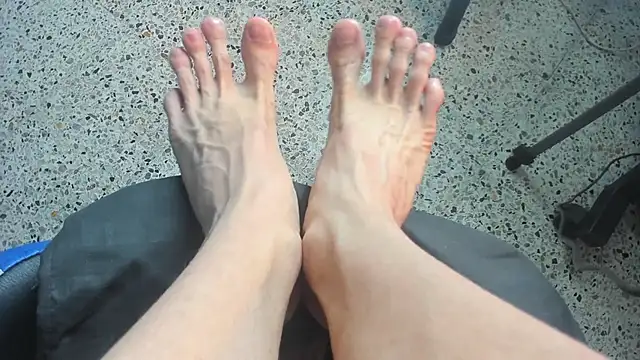 VladHellsing4 online show from 01/01/25, 10:03