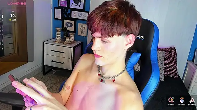 VladHellsing4 online show from 02/15/25, 06:33