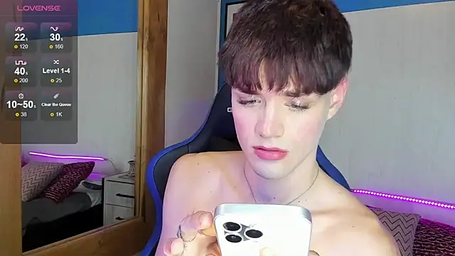 VladHellsing4 online show from 03/03/25, 02:37