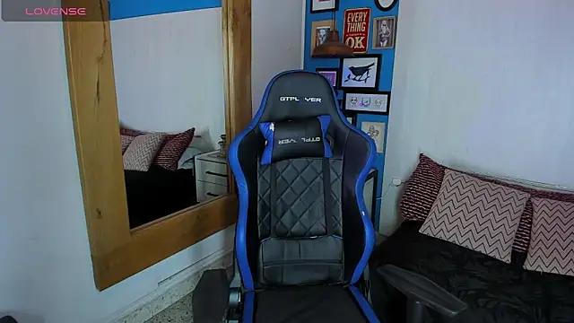 VladHellsing4 online show from 03/07/25, 01:07