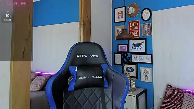 VladHellsing4 online show from 03/15/25, 02:01