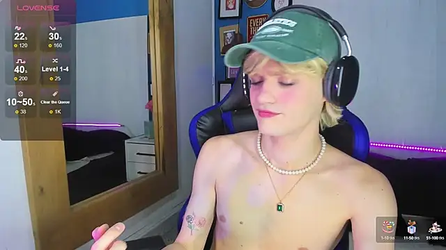 VladHellsing4 online show from 09/17/25, 02:41