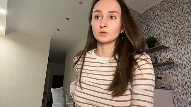 Snapshot of Eva_Eva_ chatting on 02/24/25, 05:42 Eva Eva online show from 02/24/25, 05:42